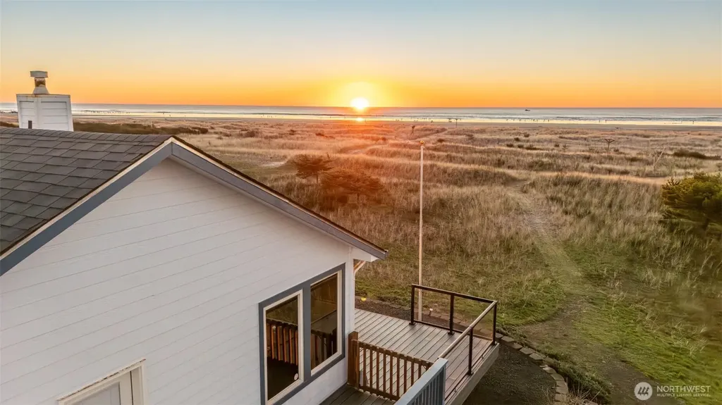 708 Sea Vista Lane Grayland WA 98547