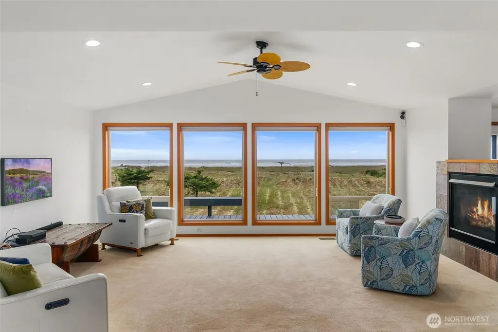 708 Sea Vista Lane Grayland WA 98547