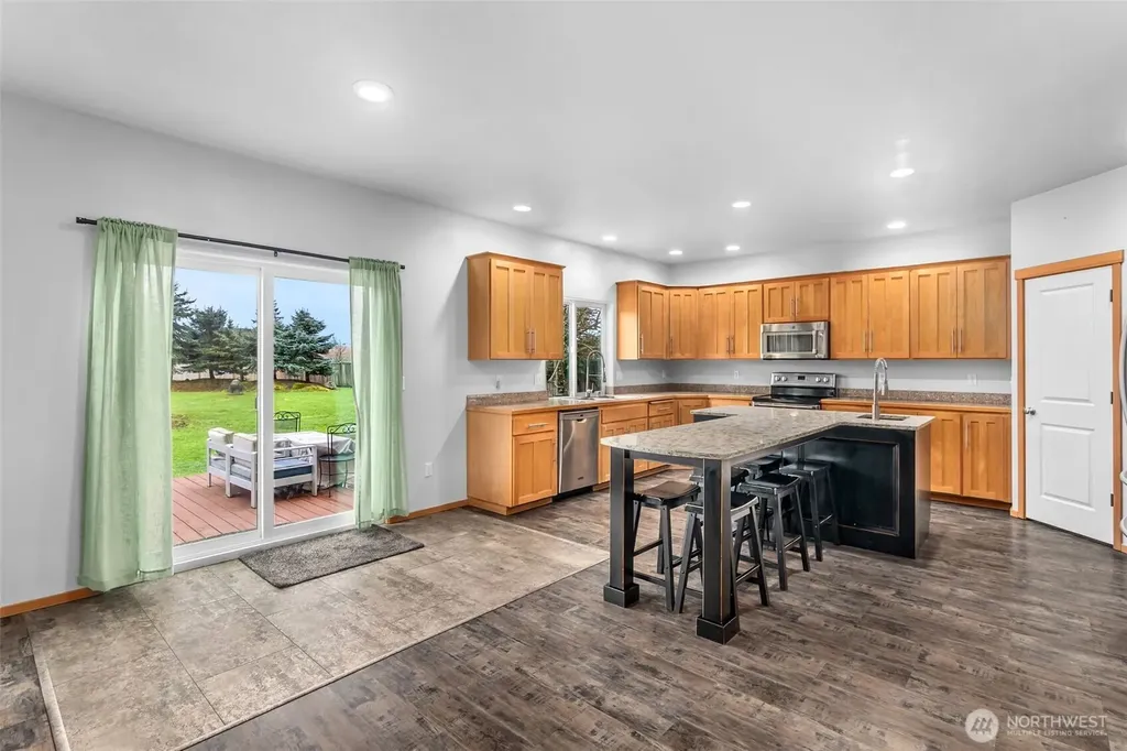 4819 181st Lane SW Rochester WA 98579