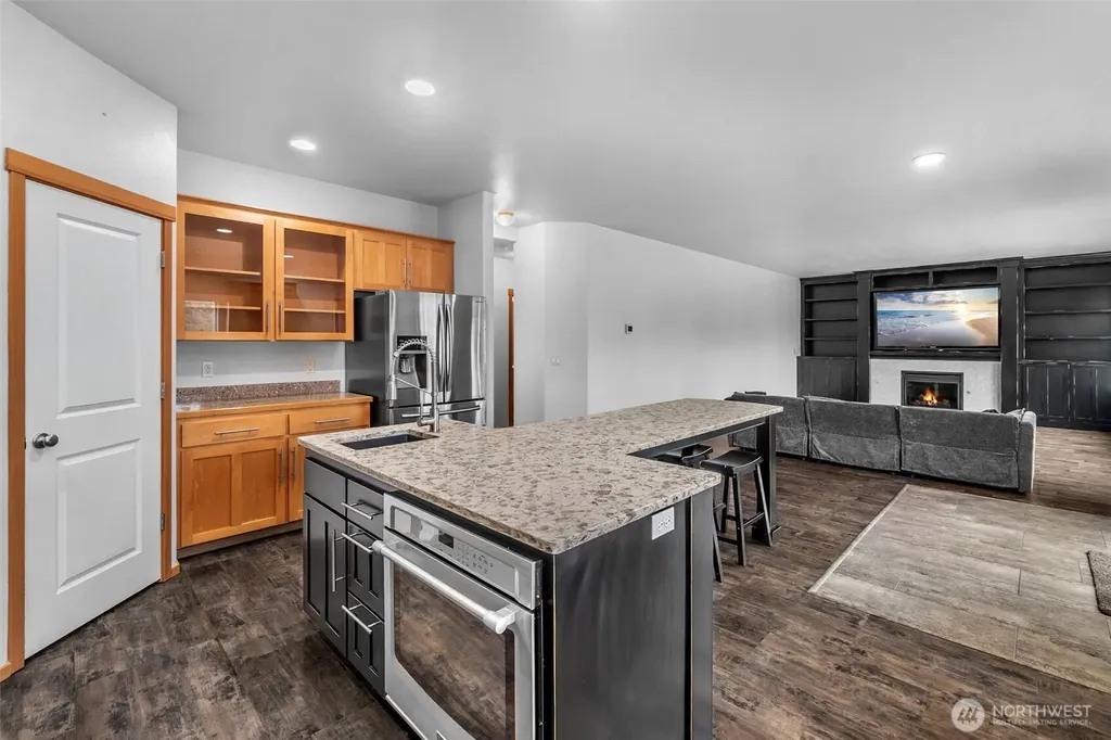 4819 181st Lane SW Rochester WA 98579