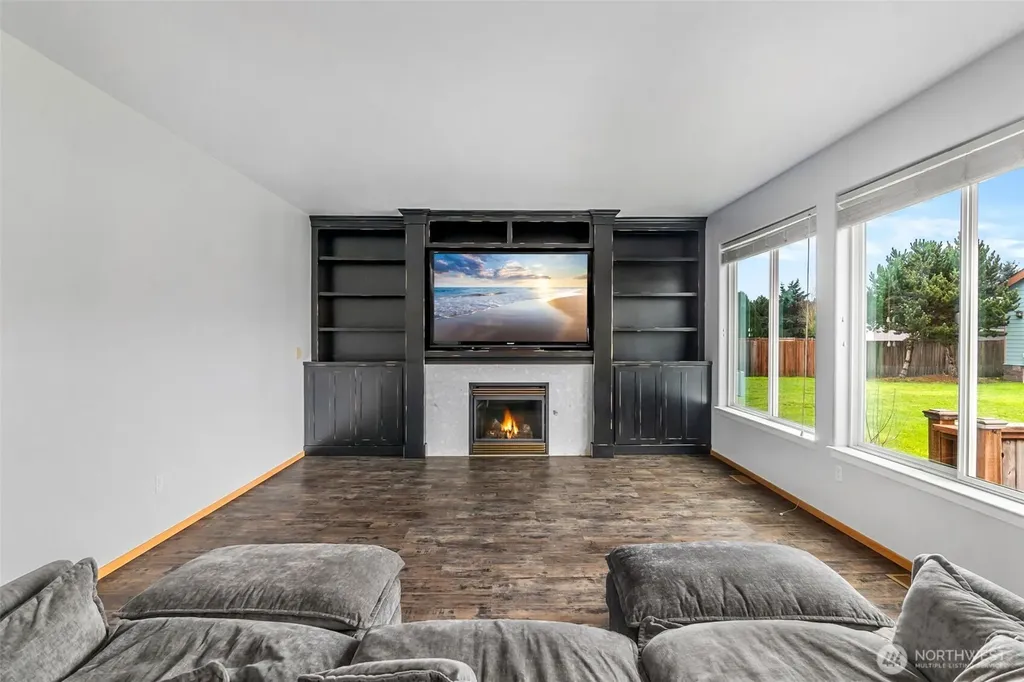 4819 181st Lane SW Rochester WA 98579