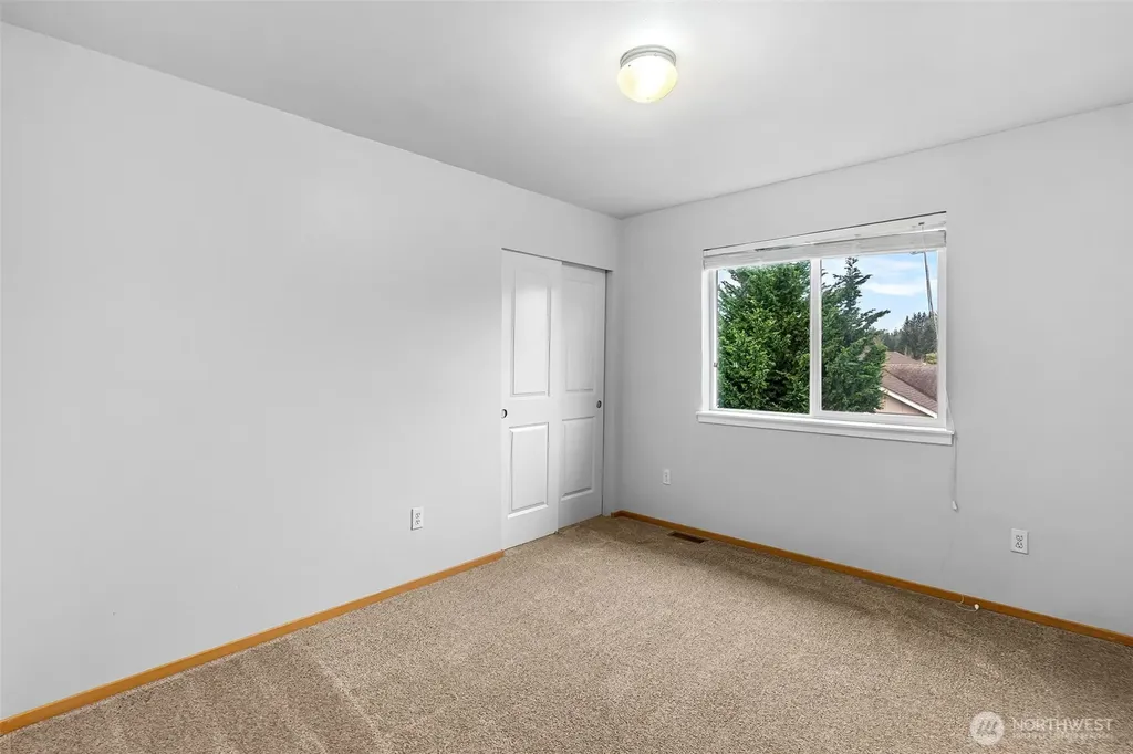 4819 181st Lane SW Rochester WA 98579