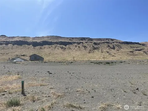 210 Basin Pointe Lp Vantage WA 98950