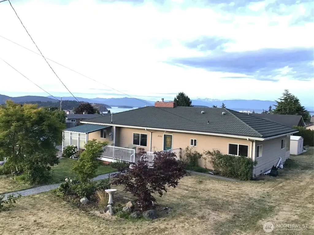 3105 K Avenue Anacortes WA 98221