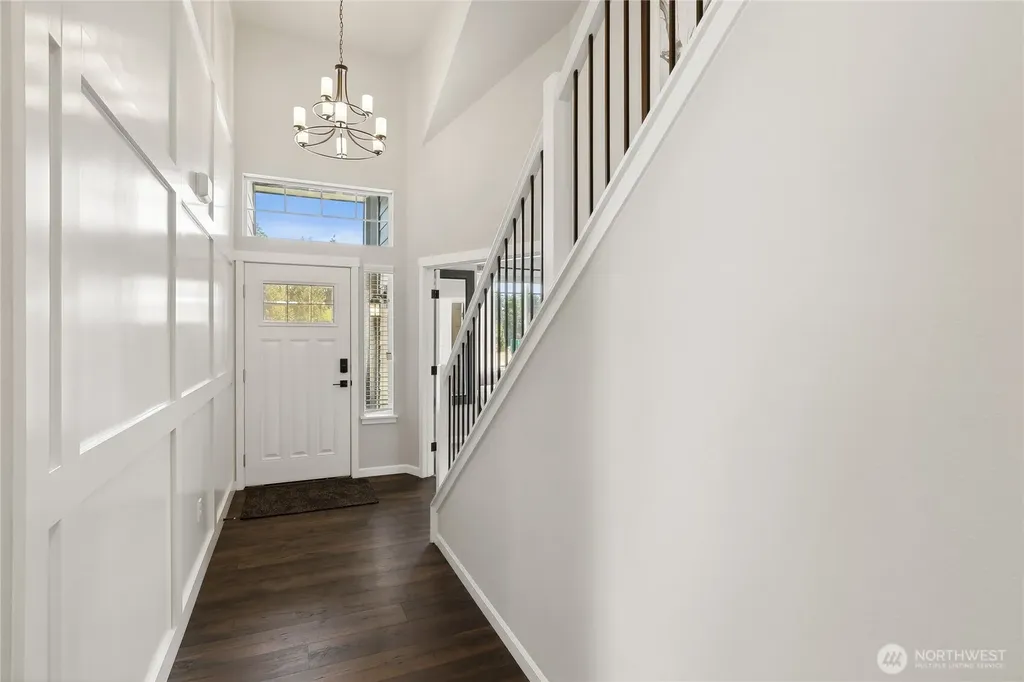 26919 30th Place S Kent WA 98032