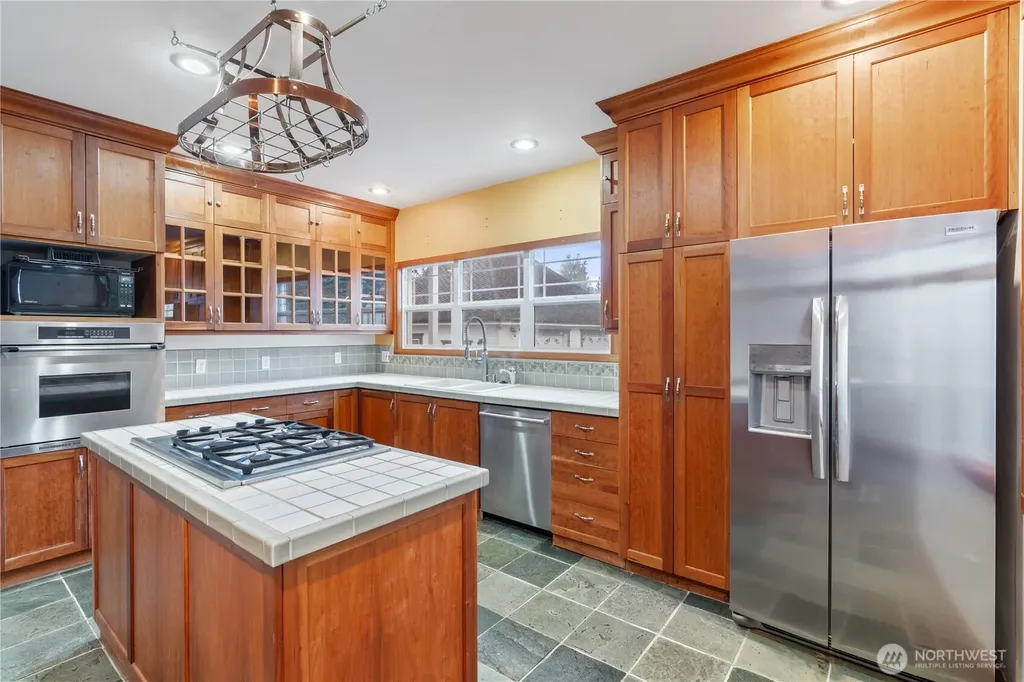 404 W Marcy Avenue Montesano WA 98563
