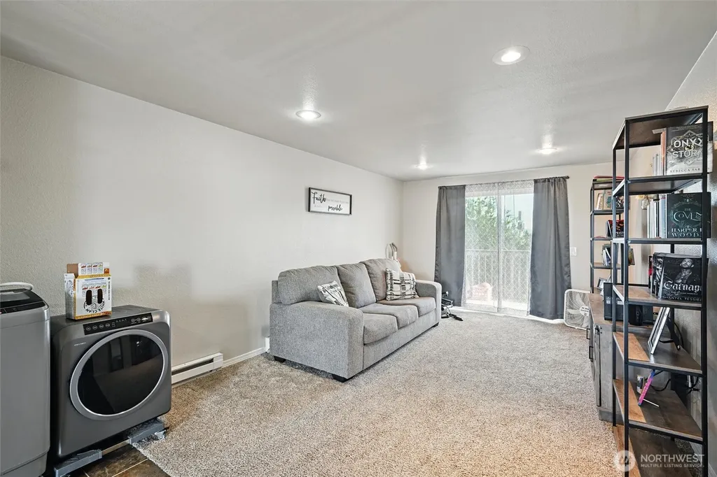 108 Baker Street Everson WA 98247
