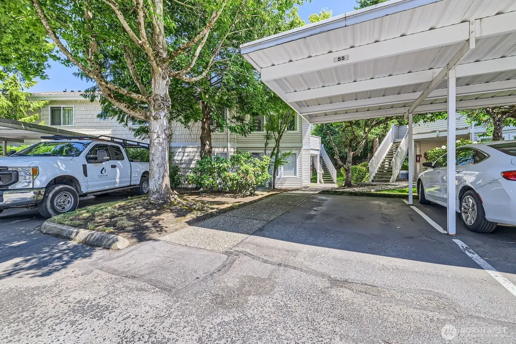 9210 Market Place Lake Stevens WA 98258
