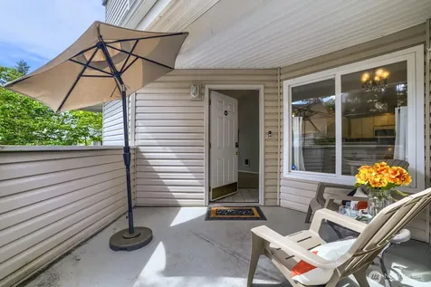 9210 Market Place Lake Stevens WA 98258