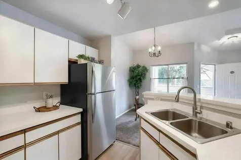 9210 Market Place Lake Stevens WA 98258