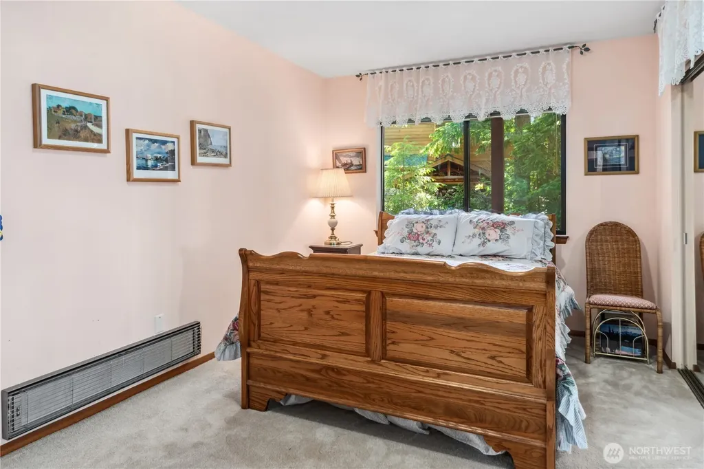160 Wildwood Shores Brinnon WA 98320