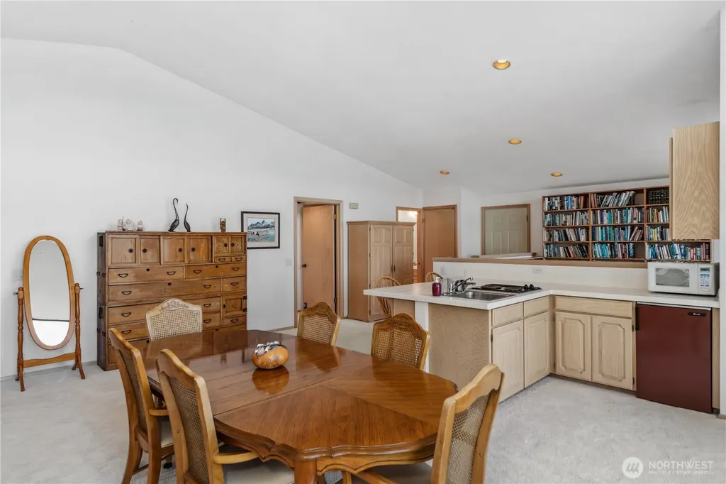 160 Wildwood Shores Brinnon WA 98320