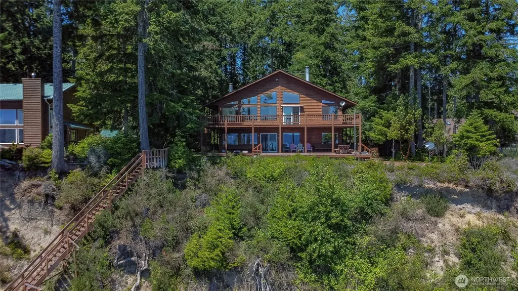 160 Wildwood Shores Brinnon WA 98320