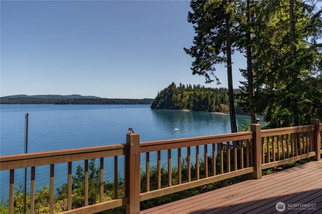160 Wildwood Shores Brinnon WA 98320