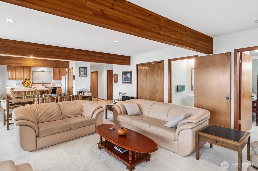 160 Wildwood Shores Brinnon WA 98320