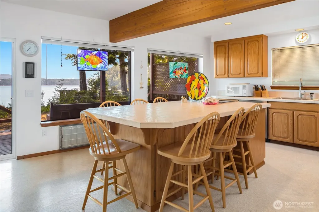 160 Wildwood Shores Brinnon WA 98320