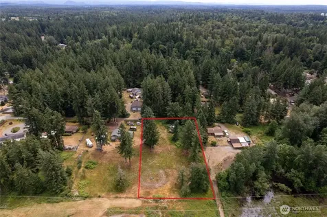 19 SE 287th Street Kent WA 98042