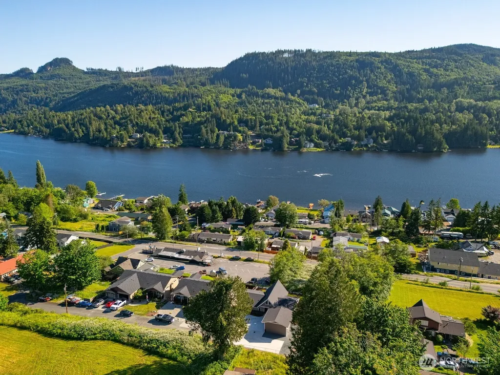 18158 Freedom Lane Mount Vernon WA 98274