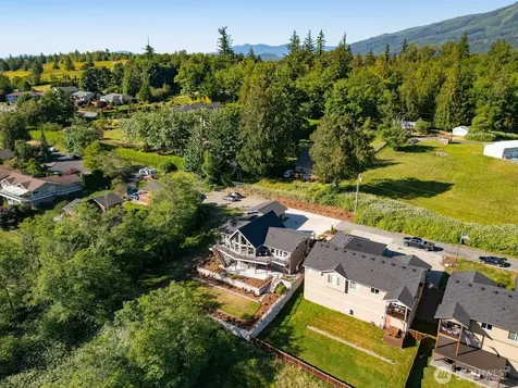 18158 Freedom Lane Mount Vernon WA 98274