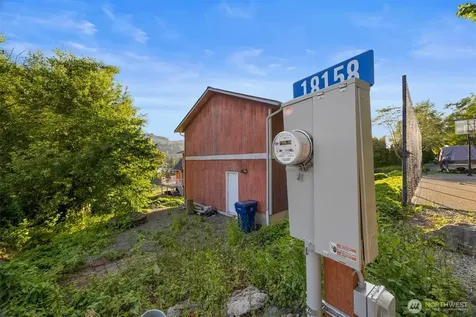 18158 Freedom Lane Mount Vernon WA 98274