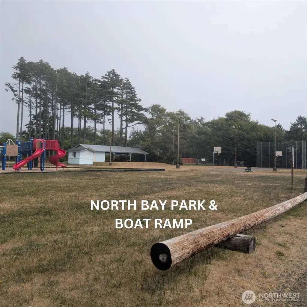 413 Lake View Loop NE Ocean Shores WA 98569