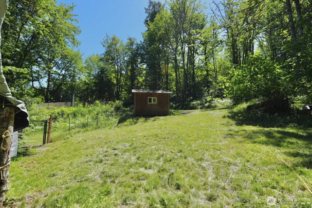 1053 SE Binns Swiger Loop Road Shelton WA 98584