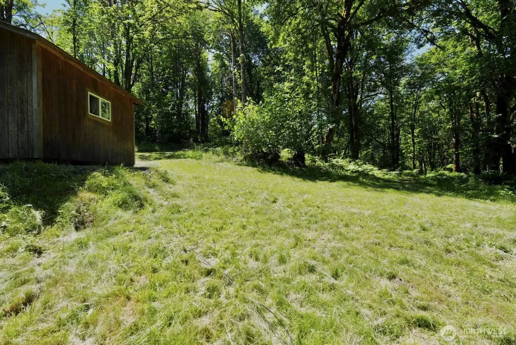 1053 SE Binns Swiger Loop Road Shelton WA 98584