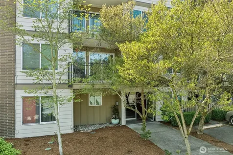 4051 Gilman Avenue W Seattle WA 98199