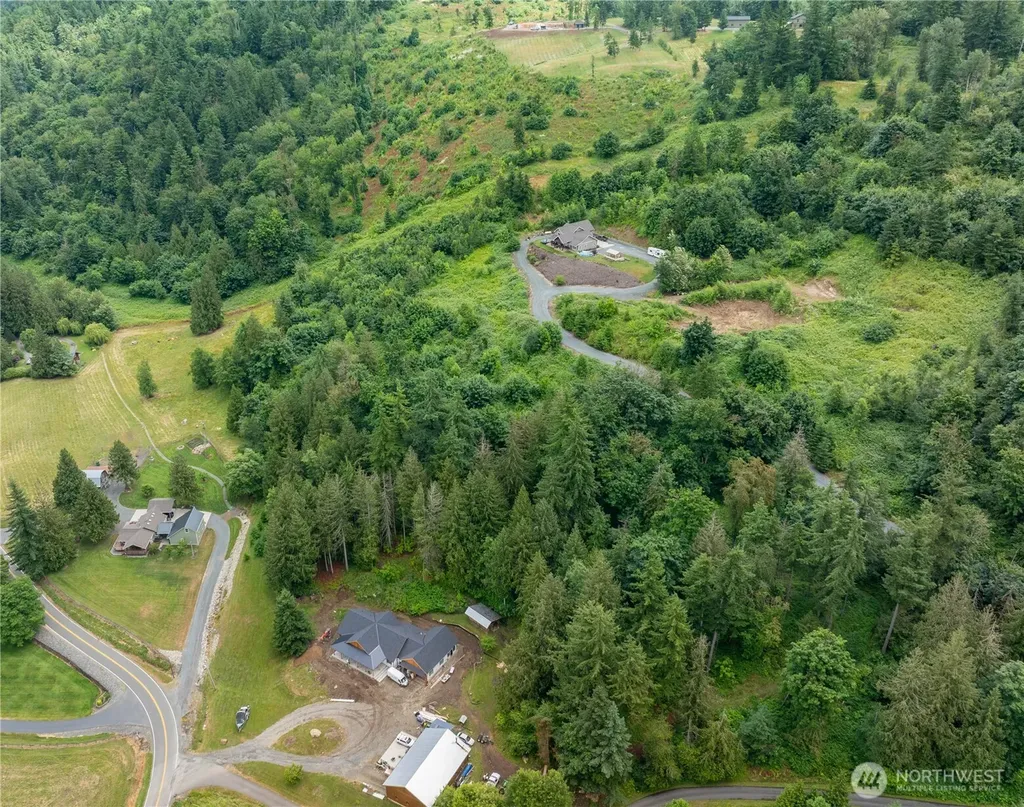 4135 Kamphouse Drive Sumas WA 98295
