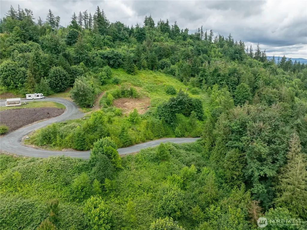 4135 Kamphouse Drive Sumas WA 98295