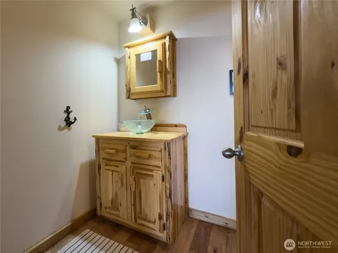 1 Beach Way Hat Island WA 98206