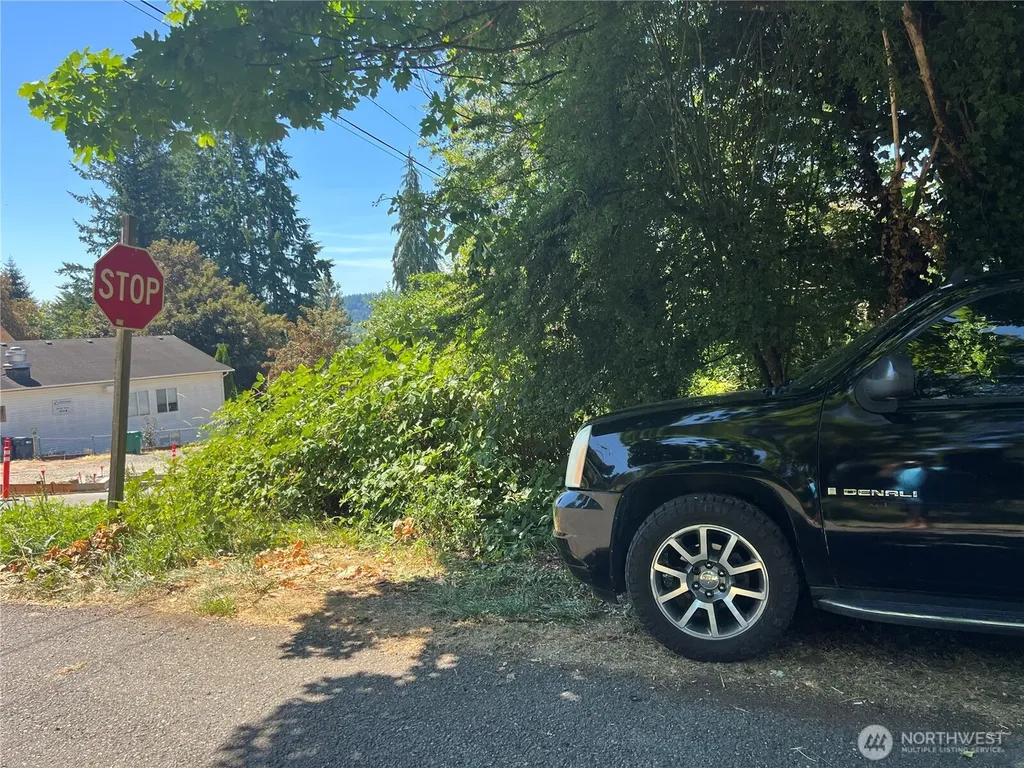 1111 Cherry And Broadway Duvall WA 98019