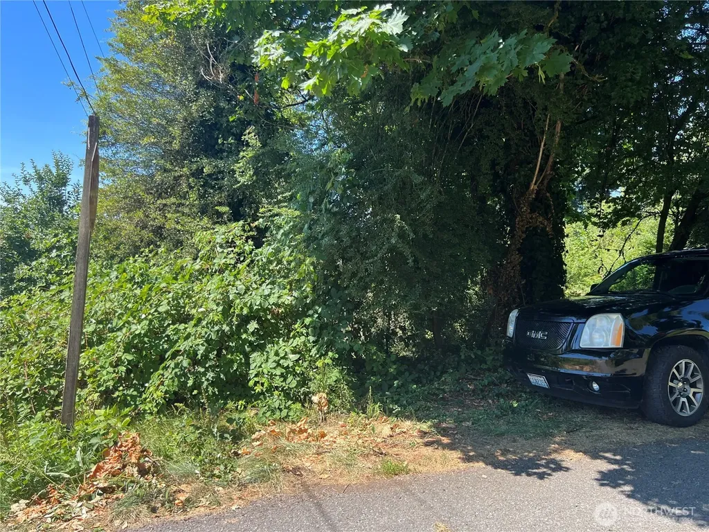 1111 Cherry And Broadway Duvall WA 98019