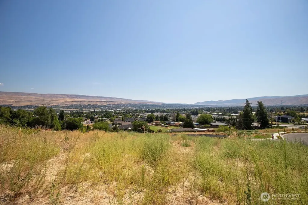 0 Lot 1 Farmstead Lane Wenatchee WA 98801