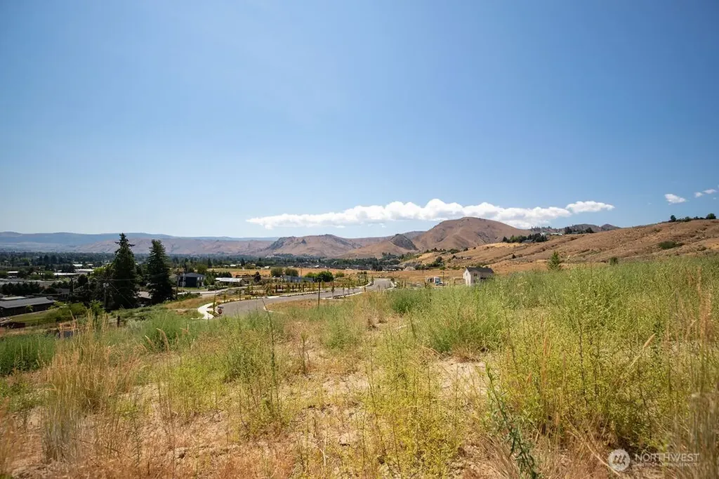 0 Lot 3 Farmstead Lane Wenatchee WA 98801