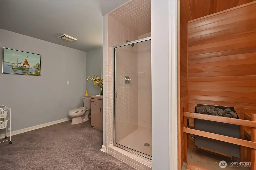 8508 54th Avenue NE Seattle WA 98115