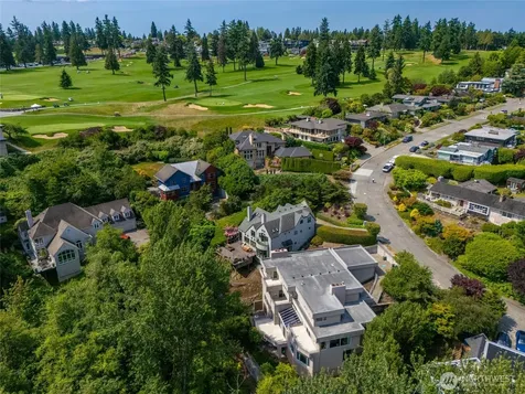 8508 54th Avenue NE Seattle WA 98115