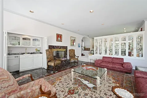 8508 54th Avenue NE Seattle WA 98115