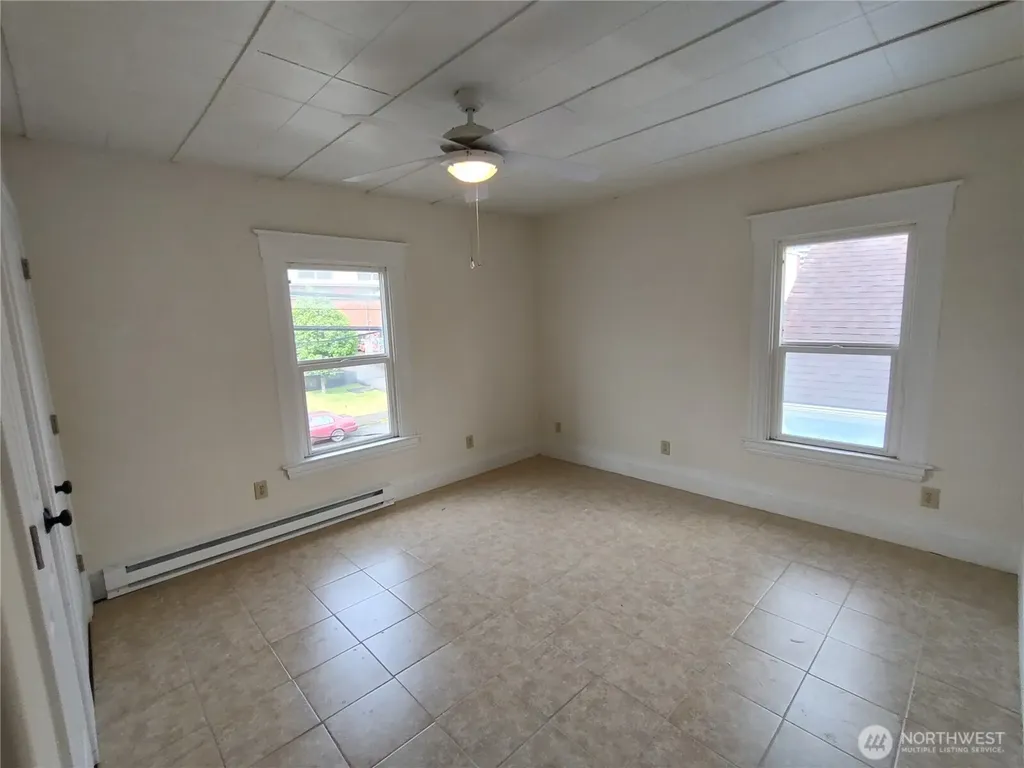 316 N F Aberdeen WA 98520
