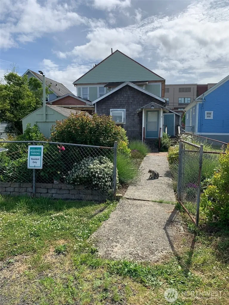 316 N F Aberdeen WA 98520