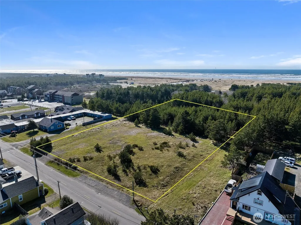 301 Ocean Beach Boulevard N Long Beach WA 98631