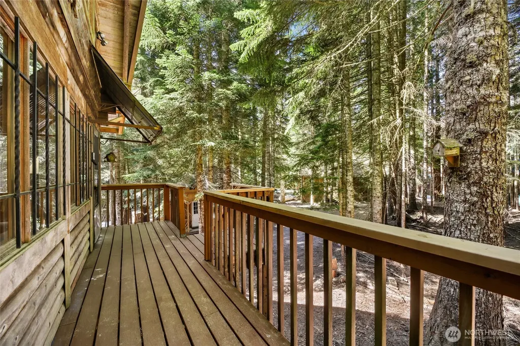 81 Snow Cabin Place Snoqualmie Pass WA 98068
