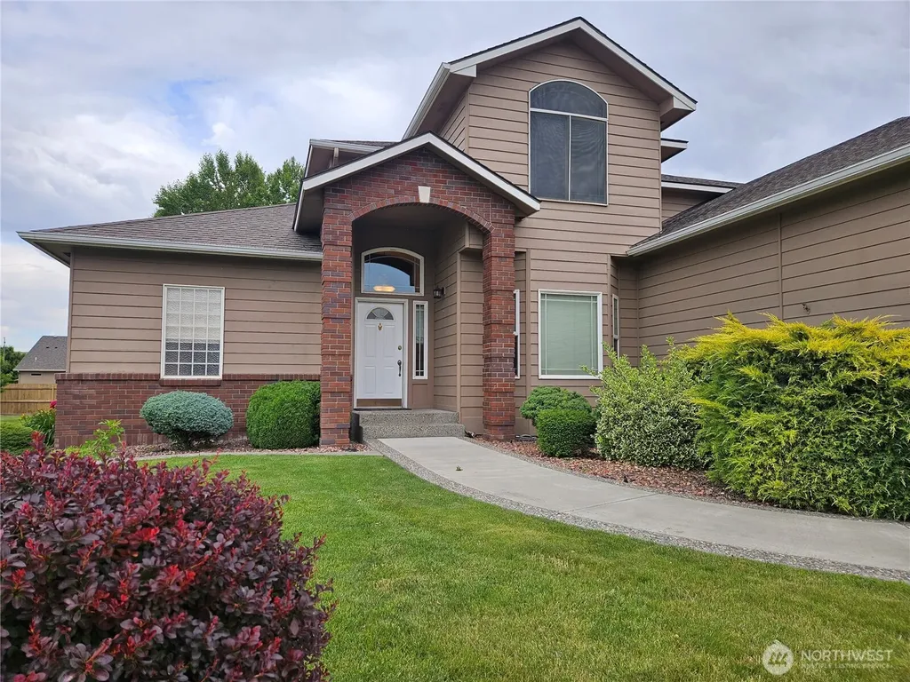 1240 Vintage Avenue Richland WA 99352
