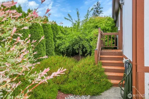 1427 100th Street SW Everett WA 98204