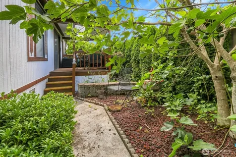 1427 100th Street SW Everett WA 98204