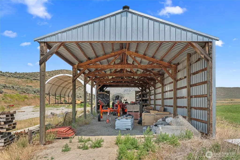 93 Warren Road Tonasket WA 98855