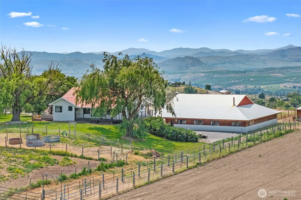 93 Warren Road Tonasket WA 98855