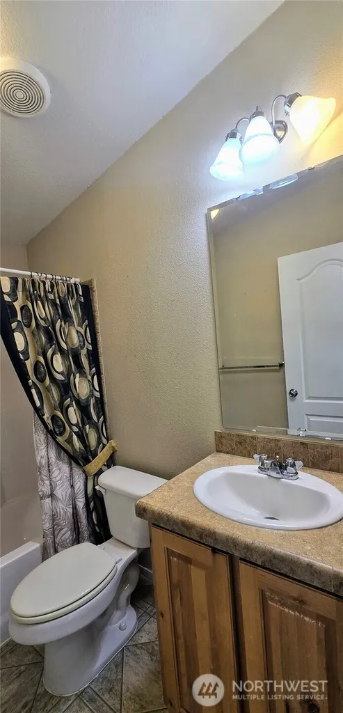57 Clemons Road Montesano WA 98563