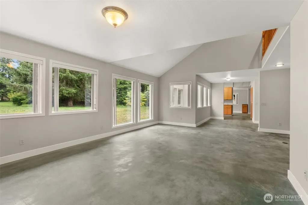 33 Rustemeyer Road Aberdeen WA 98520