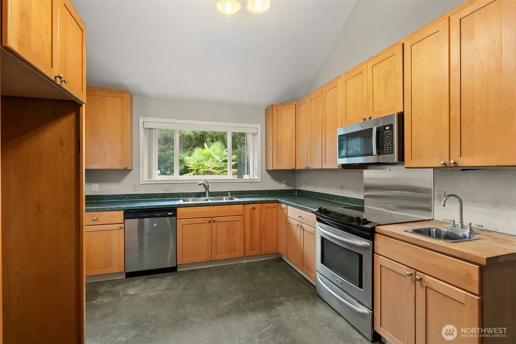 33 Rustemeyer Road Aberdeen WA 98520